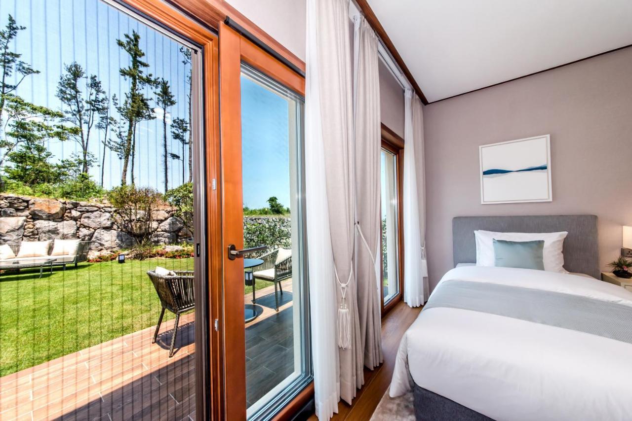 Camphortree Hotel And Resort Jeju by Eksteriør bilde